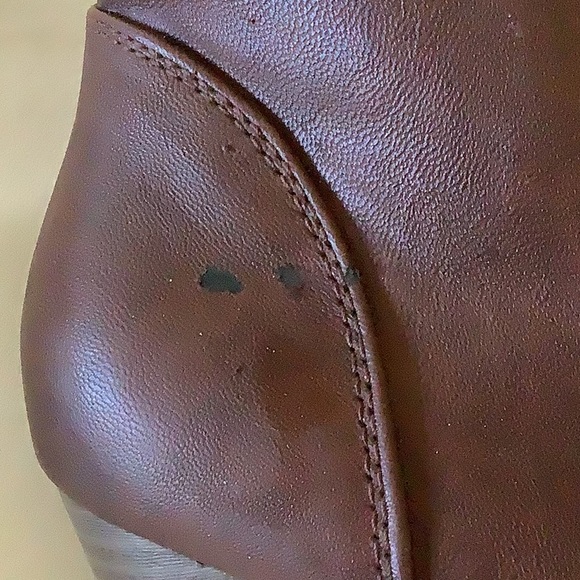 AE by Payless Brown 3" Stacked Heel Slip-on Ankle Booties Size 9 - Picture 8 of 11